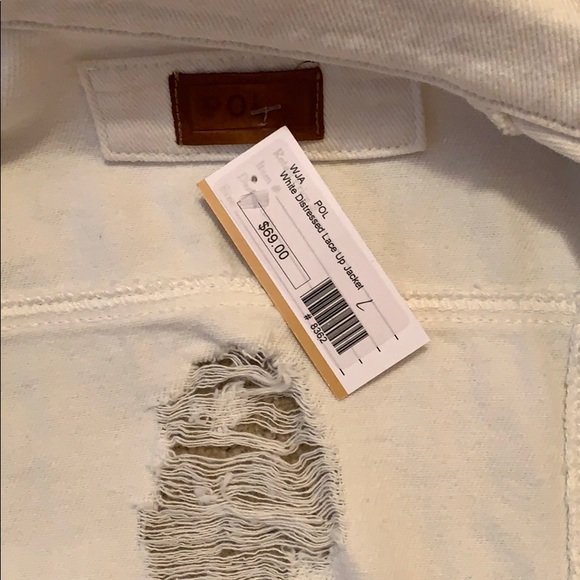 jean jacket. - Picture 3 of 4